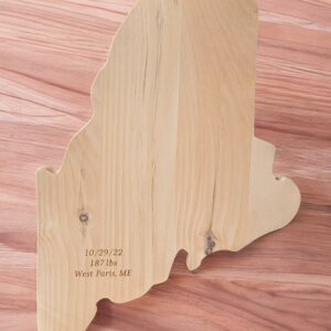 Maine Hunting Plaque